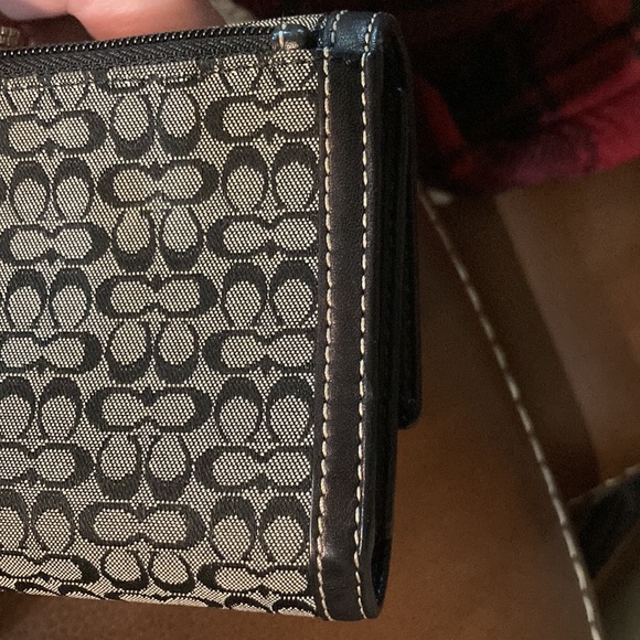 Authentic Coach Monogram Black wallet - Picture 13 of 13